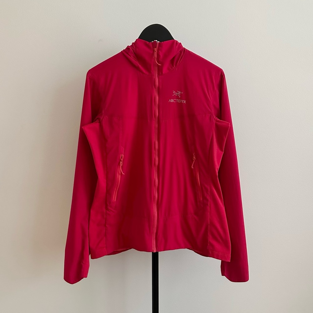 Arc’teryx Atom Lt Insulated Hooded Light Jacket Red Size M Women’s